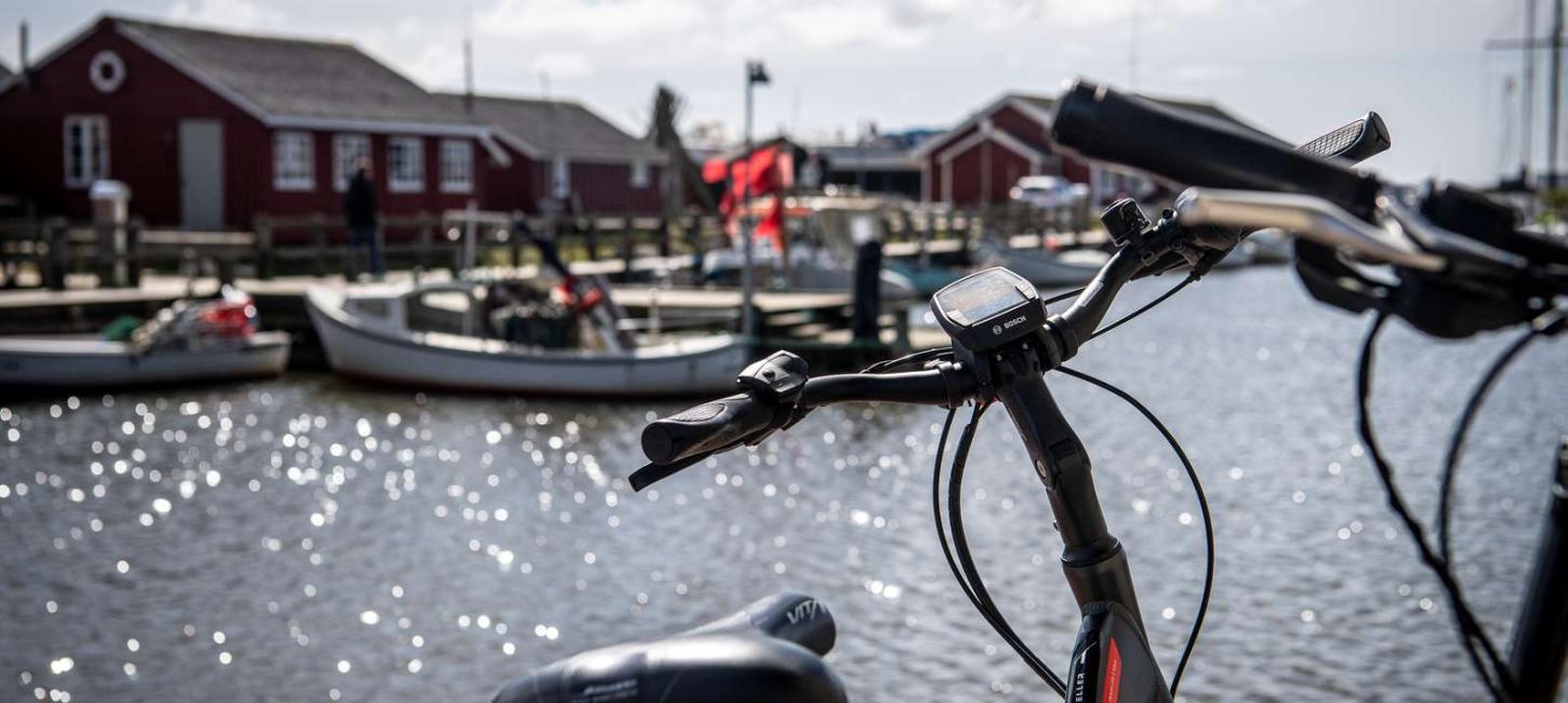 Få luft i dækket eller strøm på batteriet